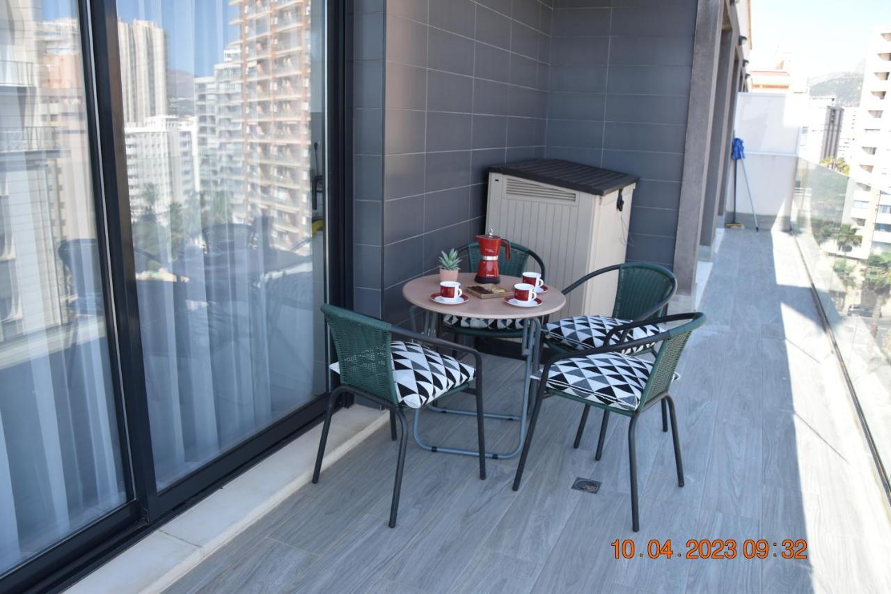 Sea View And Ifach Calpe Apartment Exterior photo
